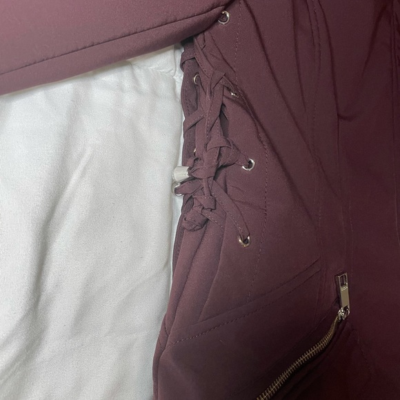 GUESS side tie coat - Picture 2 of 11